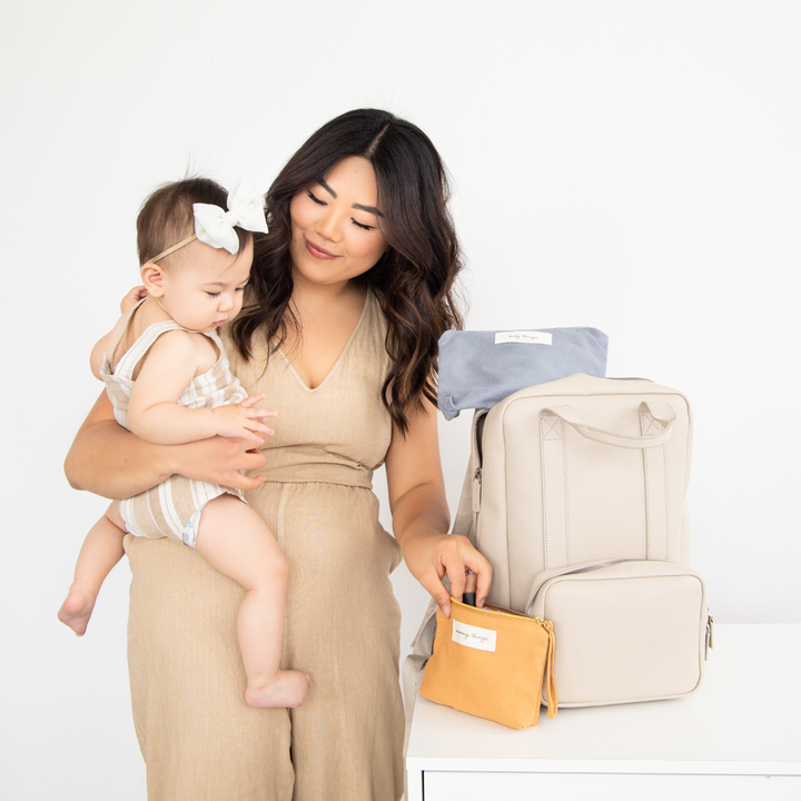 mom & baby pouch set – Pearhead