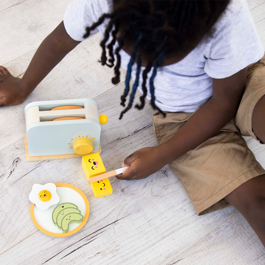 brunch time wooden toaster set