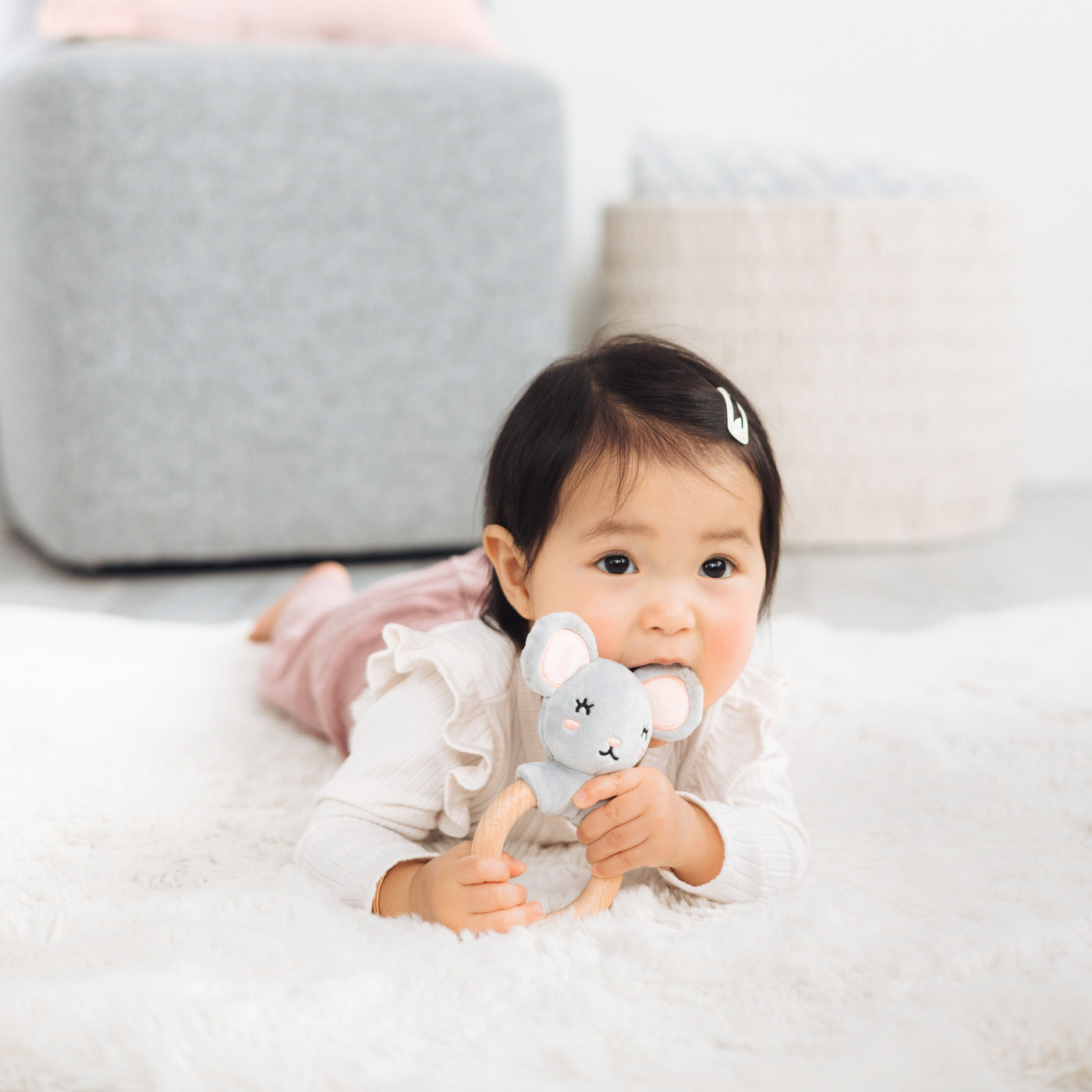 mouse wooden teether