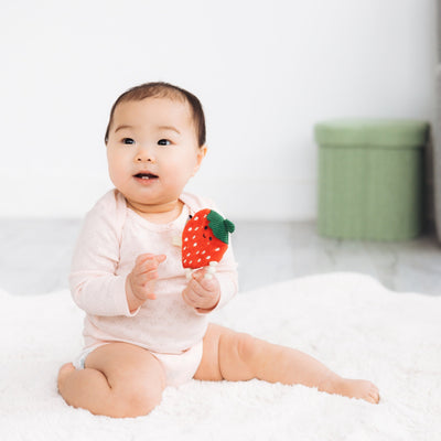 strawberry crinkle teether