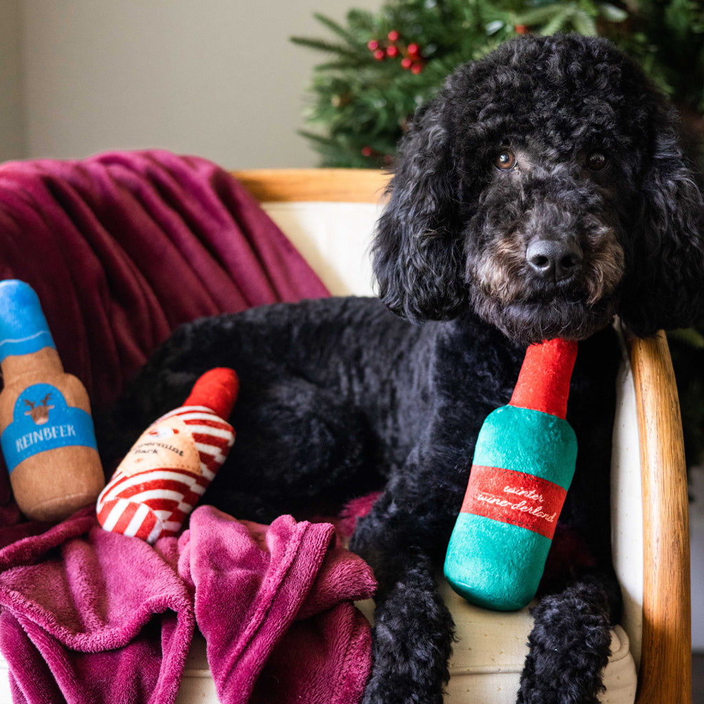 holiday spirits dog toy set