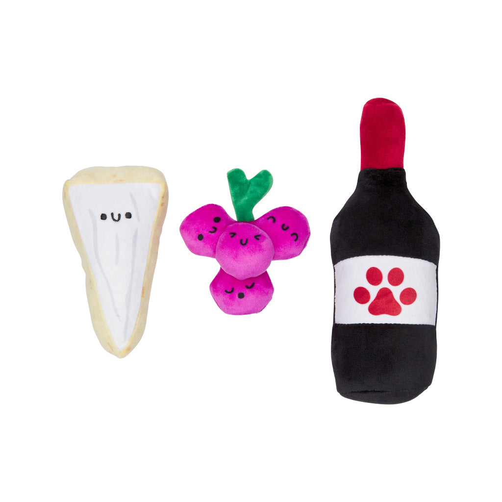 pawrcuterie dog toy set