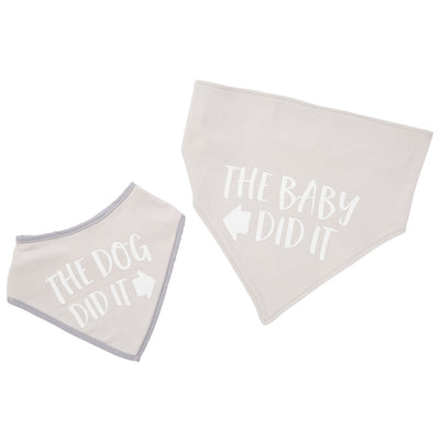 Pearhead's baby and pet bib set