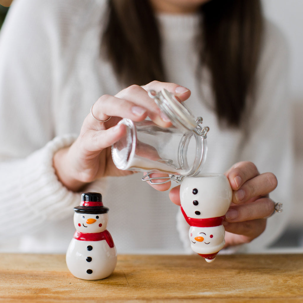 snowmen salt and pepper shakers