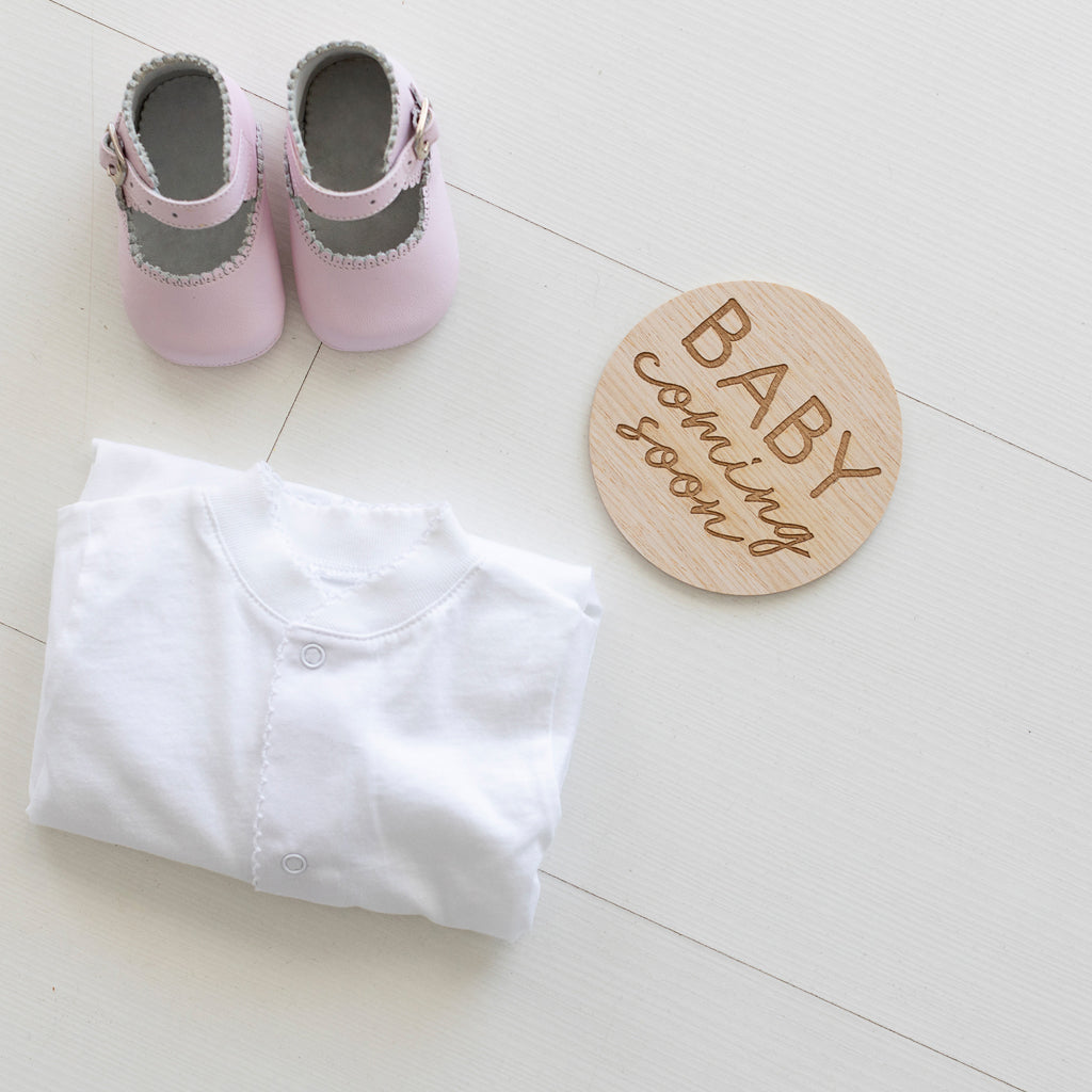 wooden pregnancy photo cards