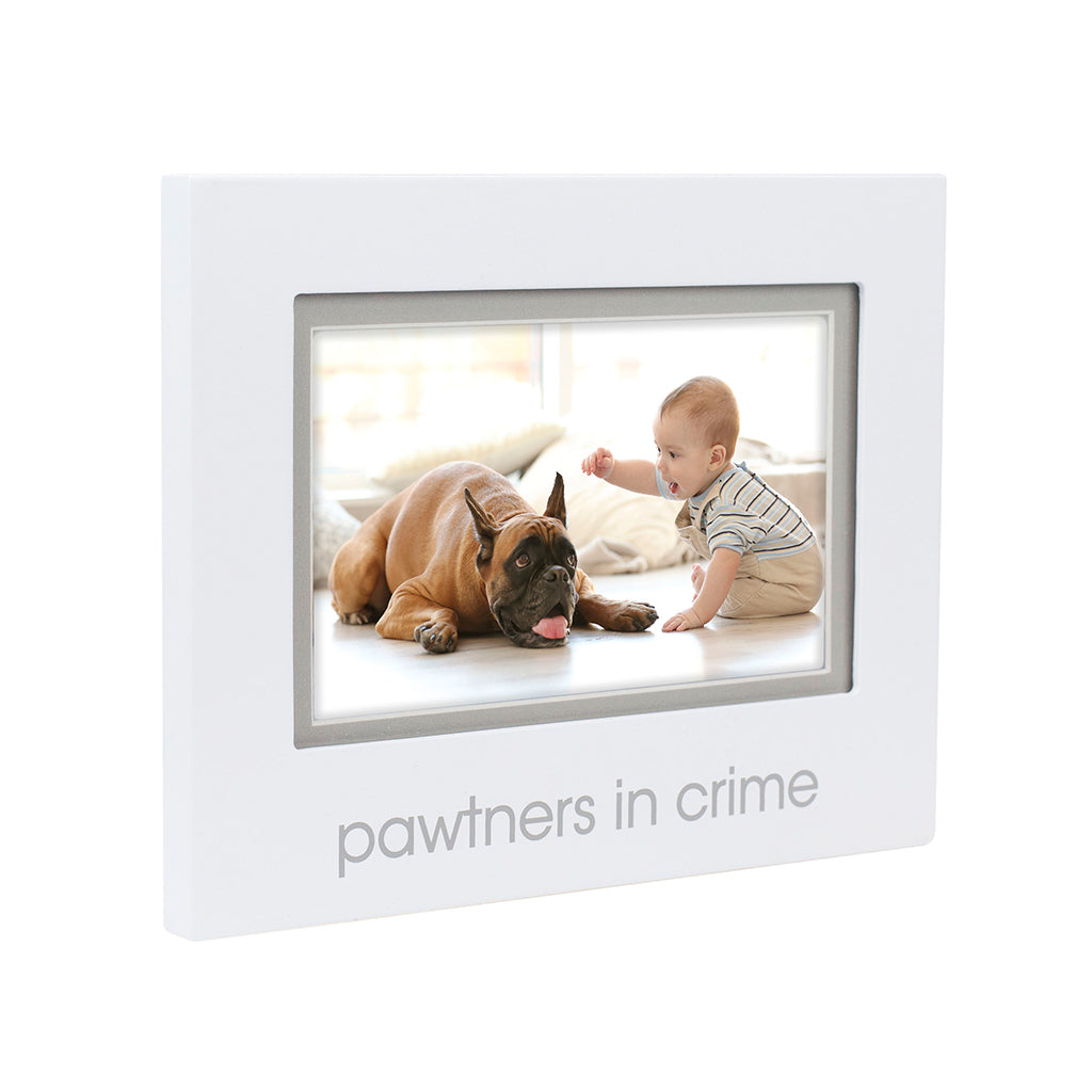 pearhead's sentiment frame