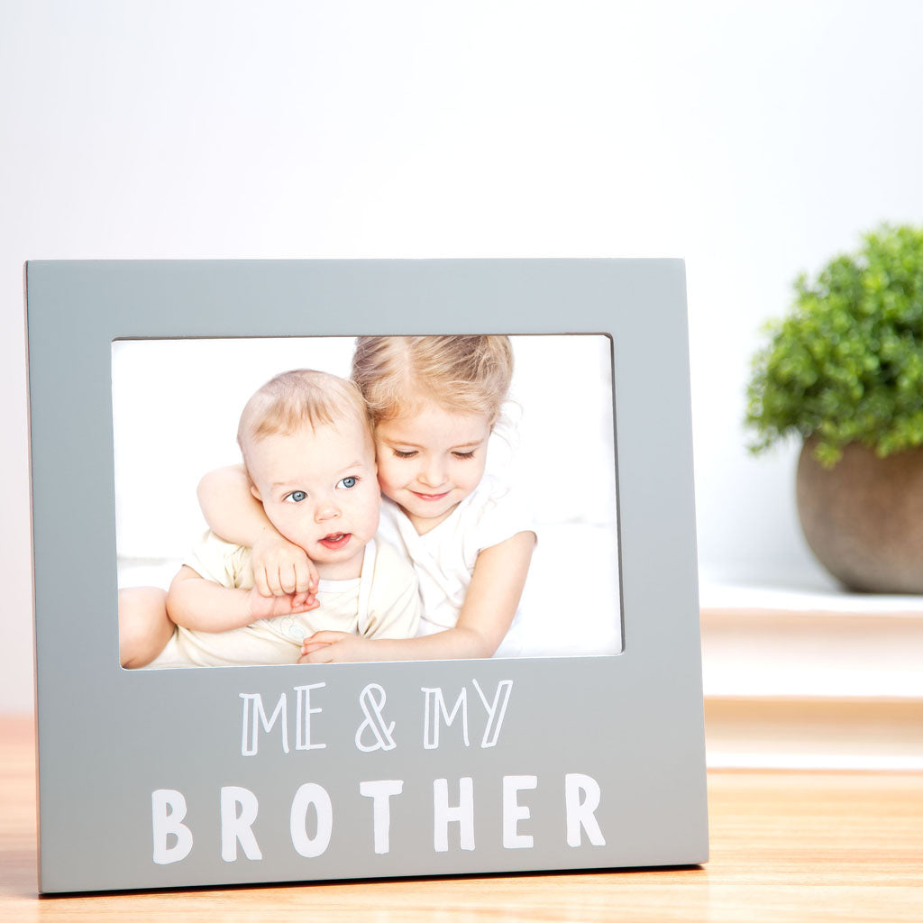 Pearhead's "Me and My Brother" Sentiment Frame