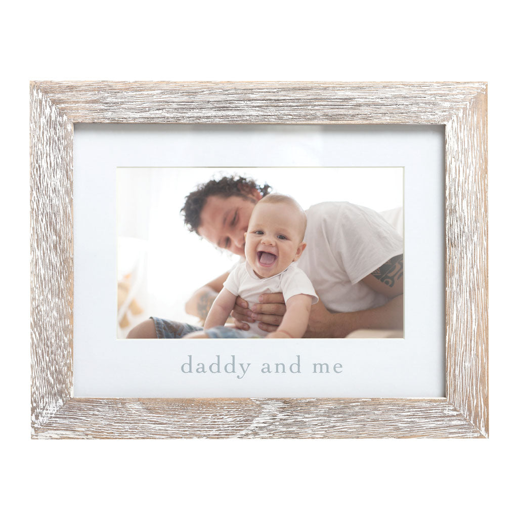 Pearhead's "daddy and me" sentiment frame