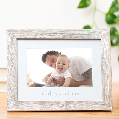 Pearhead's "daddy and me" sentiment frame