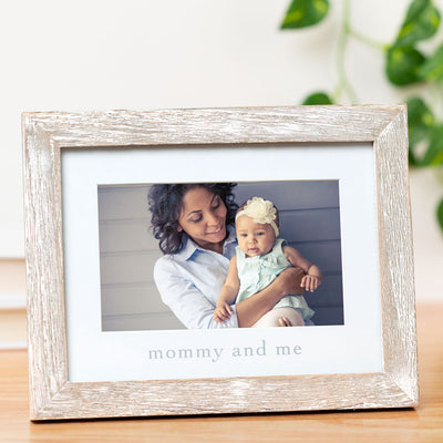 Pearhead's "mommy and me" sentiment frame