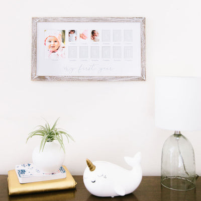 Pearhead's Rustic First Year Frame