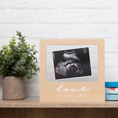 Pearhead's floating sonogram frame